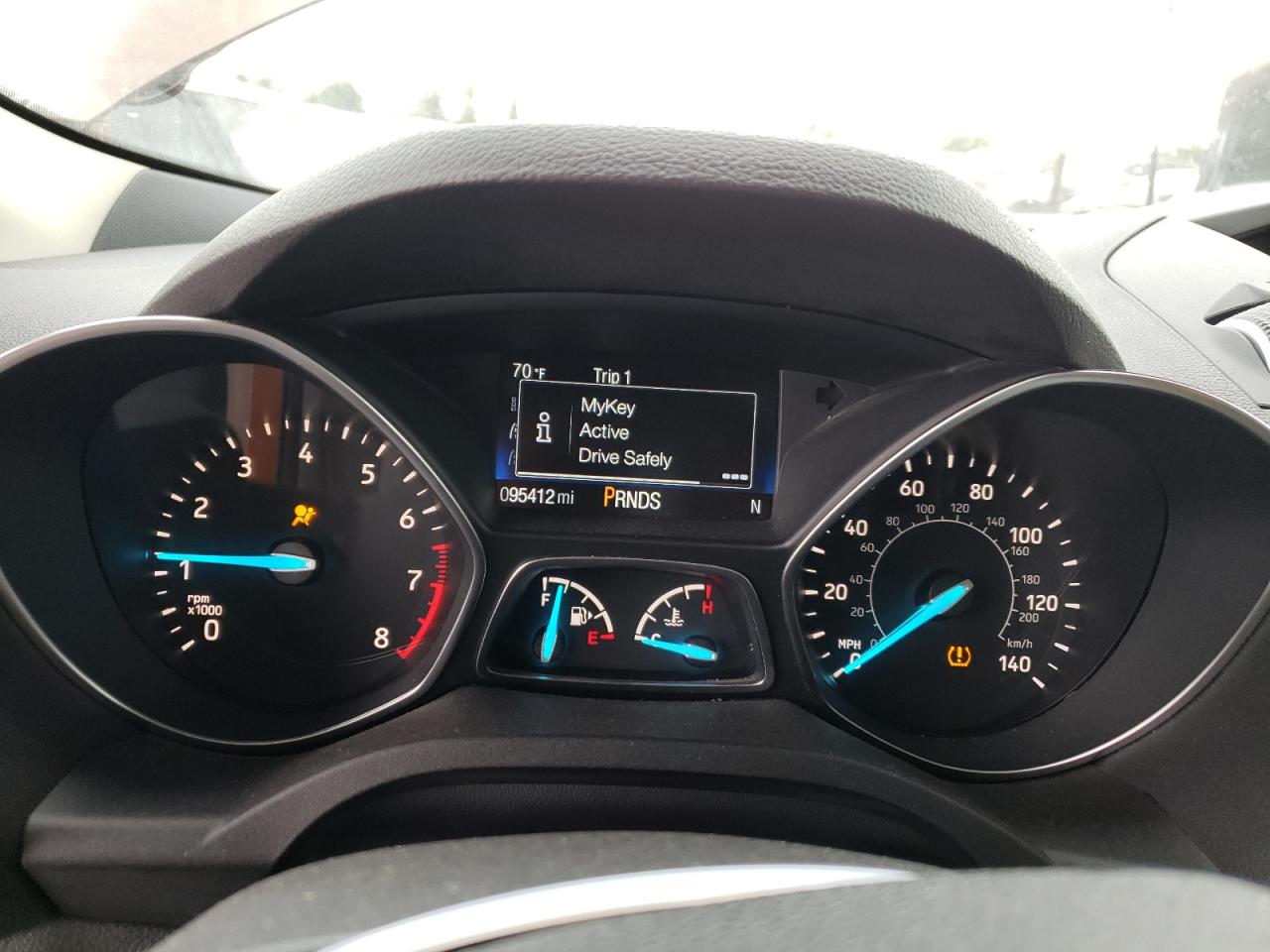 1FMCU0GD7HUE98515 FORD ESCAPE 2017