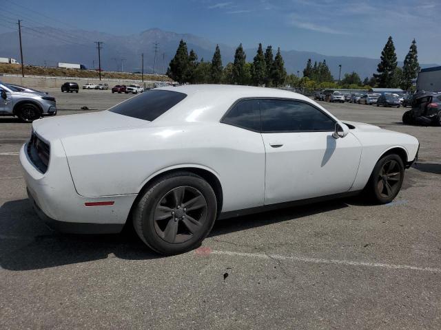 2C3CDZAG4GH107774 Dodge Challenger Sxt