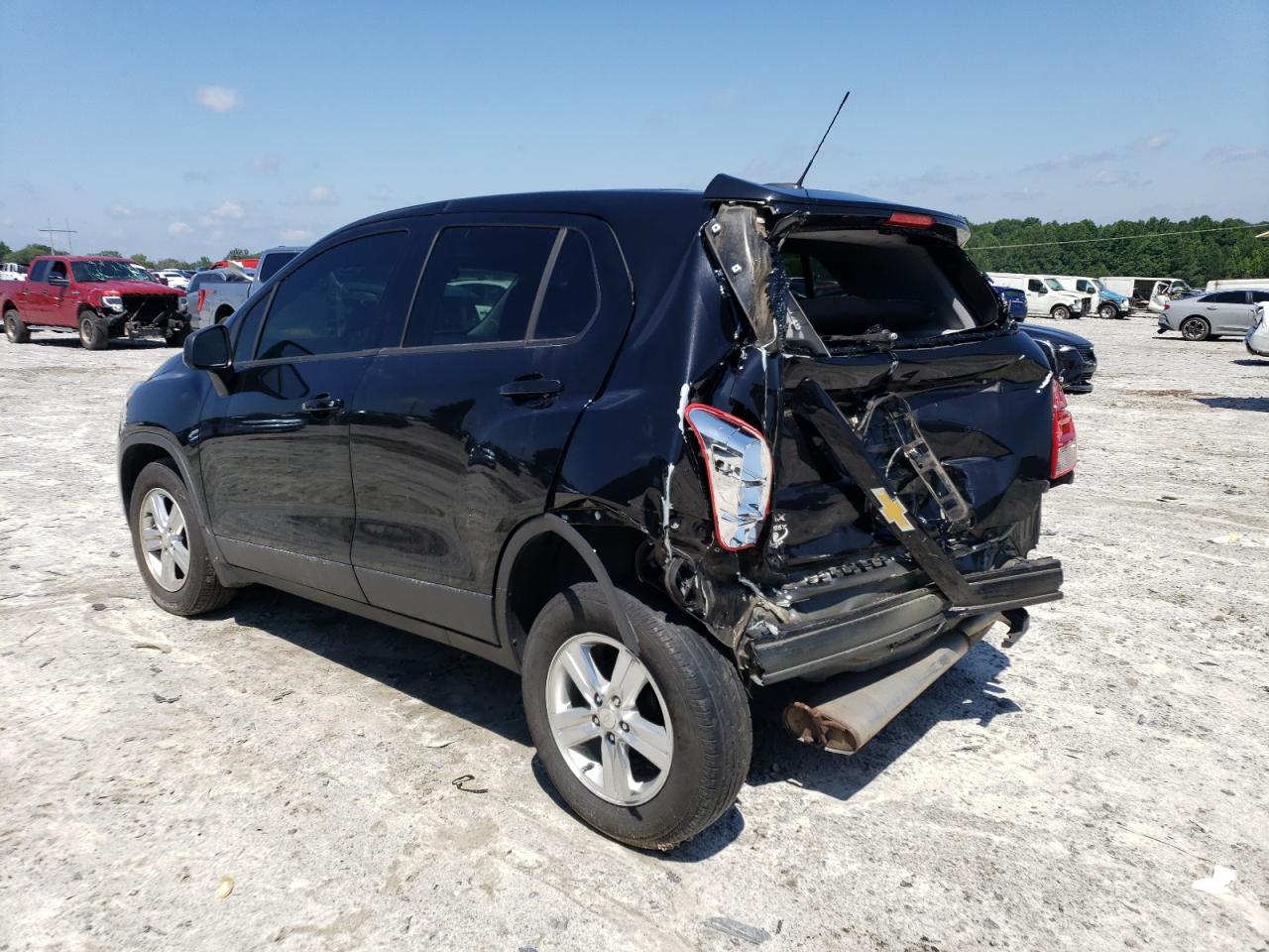3GNCJKSB1KL272753 CHEVROLET TRAX 2019