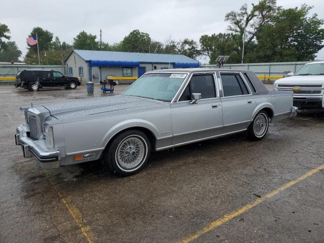 1983 Lincoln Town Car 