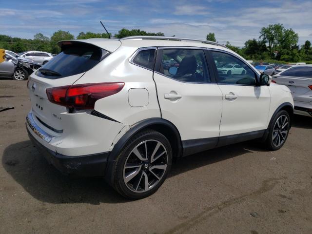 JN1BJ1CR0HW136839 Nissan Rogue Sport S