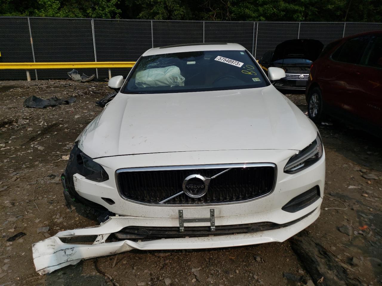 LVY982AK8JP034202 VOLVO S90 2018