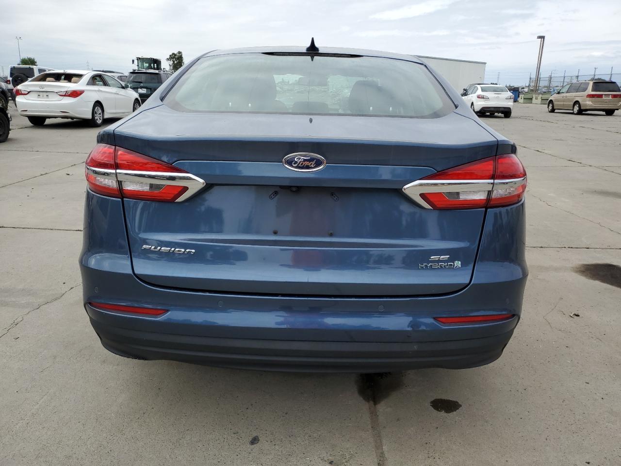 3FA6P0LU2KR177808 FORD FUSION 2019
