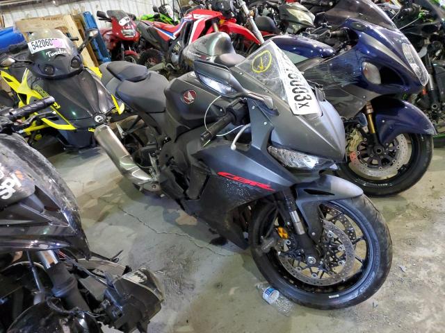 2021 HONDA CBR1000 RA - JH2SC7755MK400048