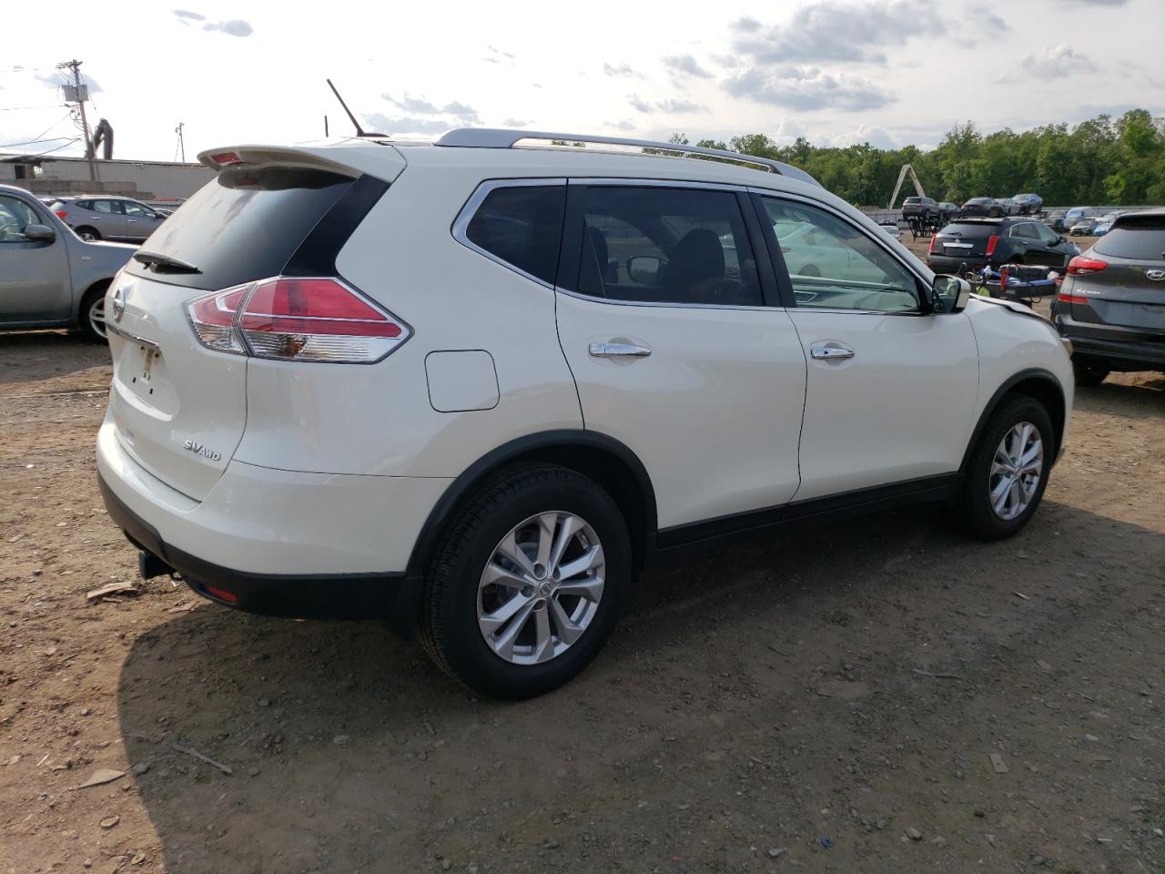 JN8AT2MV9GW149645 NISSAN ROGUE 2016