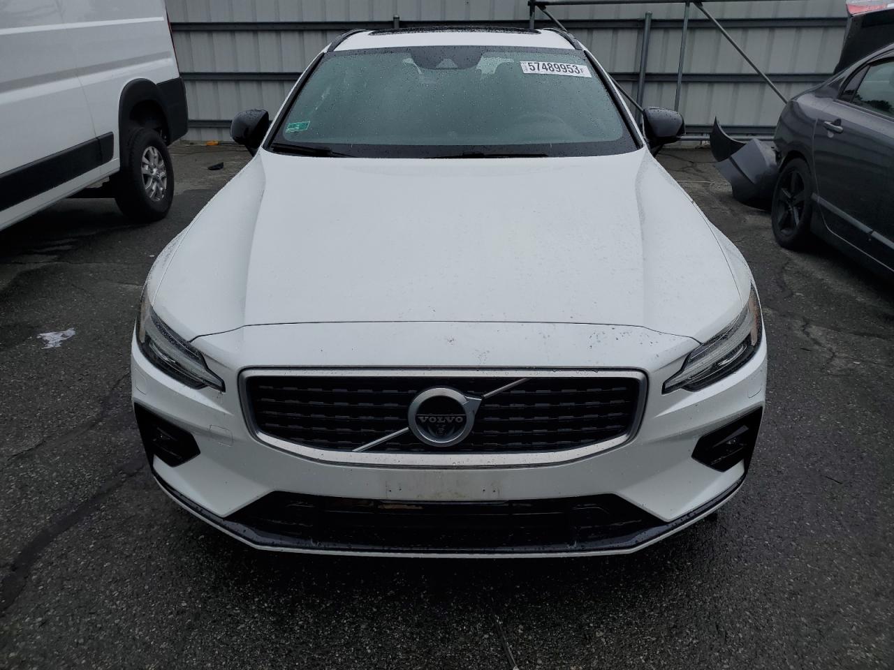 YV1A22SM2K2333652 VOLVO V60 2019