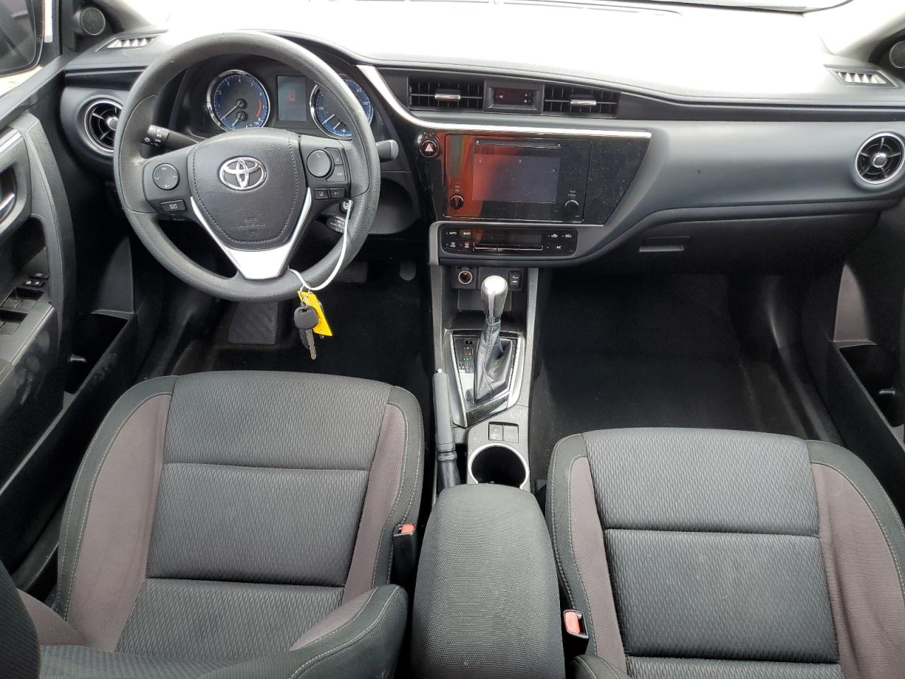 5YFBURHE8KP875045 TOYOTA COROLLA 2019