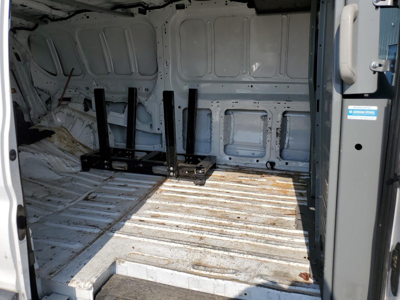 1FTYE2YG6GKA02786 FORD TRANSIT 2016