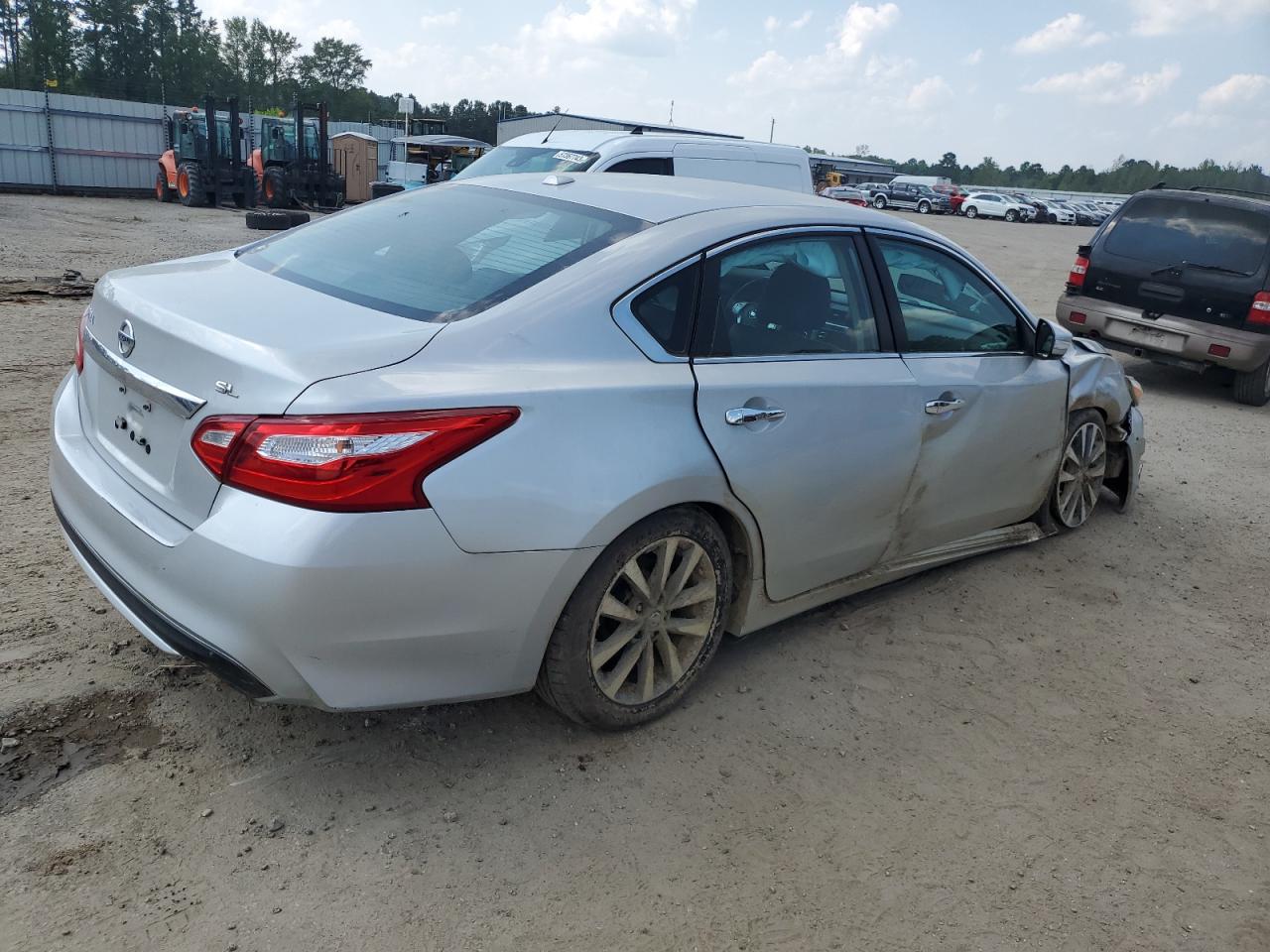 1N4AL3AP4HC212795 NISSAN ALTIMA 2017