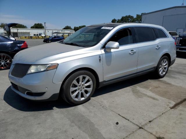 2013 Lincoln MKT 