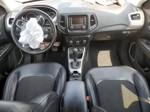 3C4NJCBB8JT503119 Jeep Compass Latitude