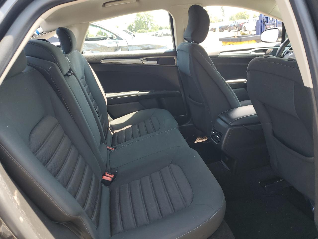 3FA6P0LUXKR174431 FORD FUSION 2019