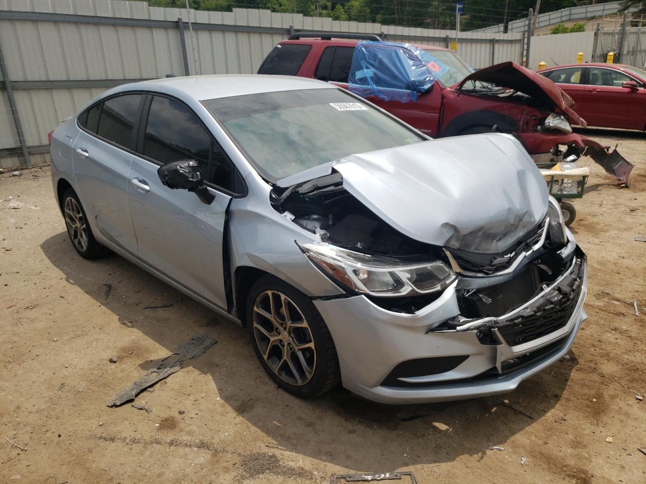 1G1BC5SM9J7190699 CHEVROLET CRUZE 2018