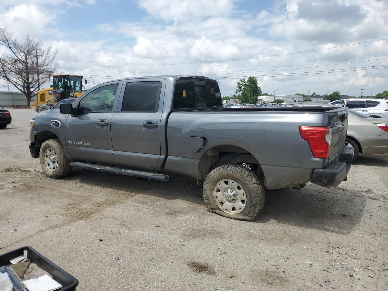 1N6AA1F35HN540044 NISSAN TITAN 2017