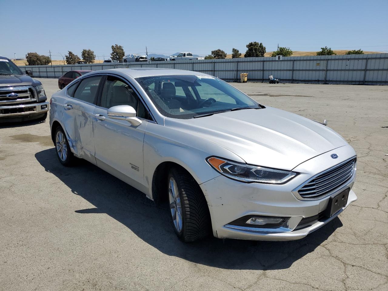 3FA6P0SU5HR368441 FORD FUSION 2017