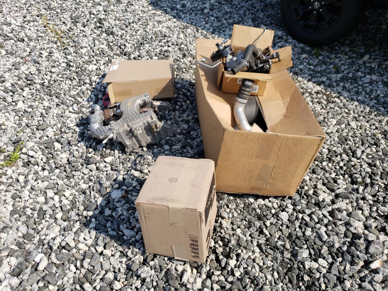 1N6BA1F45JN525322 NISSAN TITAN 2018