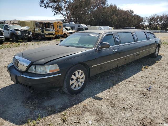 2003 Lincoln Town Car Executive