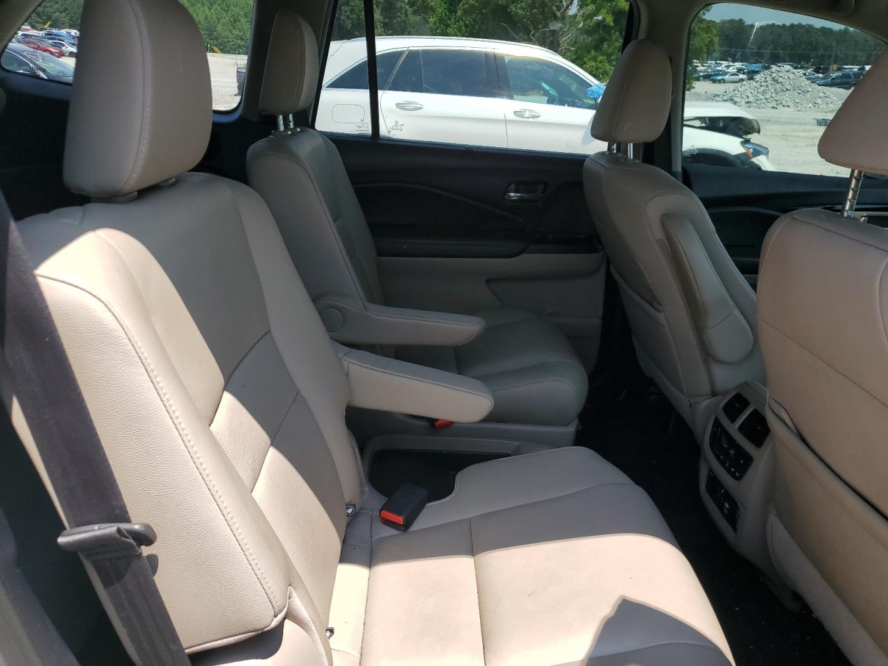 5FNYF5H62KB005714 HONDA PILOT 2019