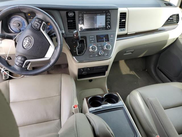 5TDYZ3DC2JS931208 Toyota SIENNA XLE