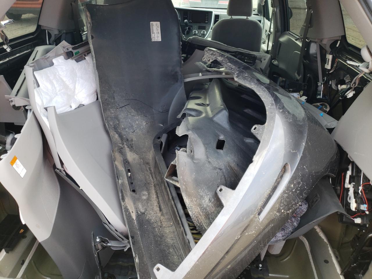 5TDKZ3DC8JS952070 TOYOTA All Models 2018