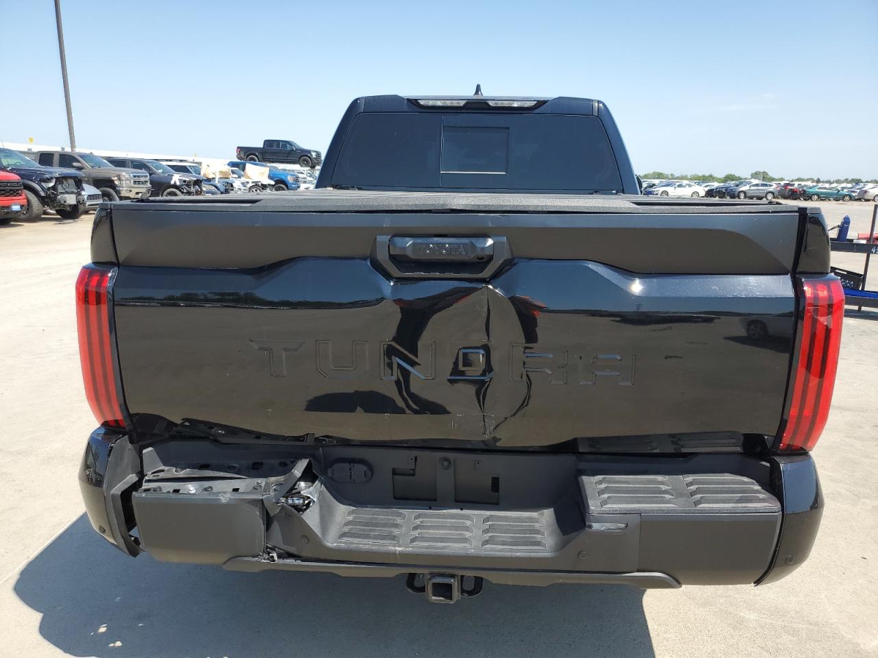 5TFLA5AA8NX018999 TOYOTA TUNDRA 2022