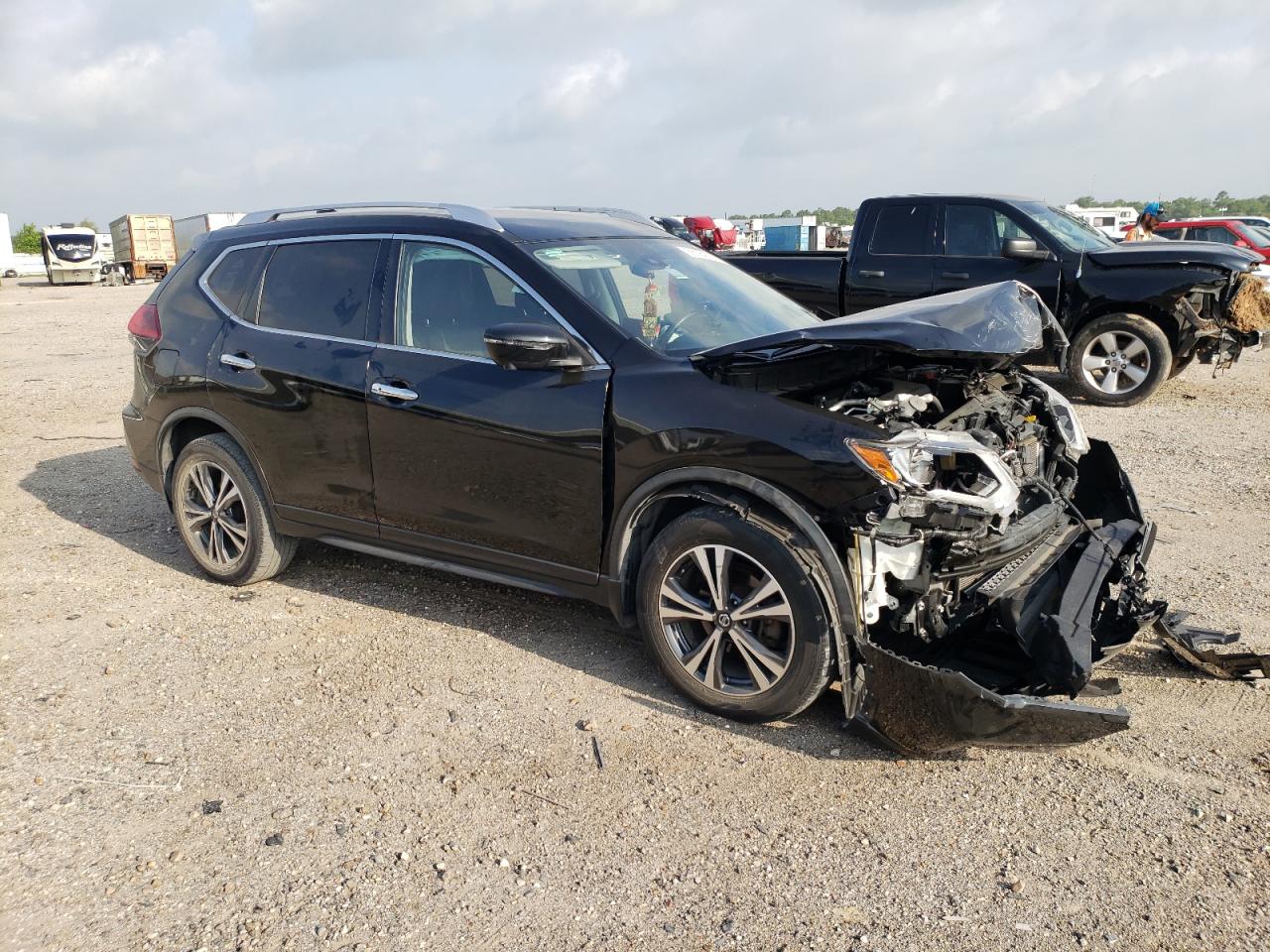 JN8AT2MV1KW399776 NISSAN ROGUE 2019