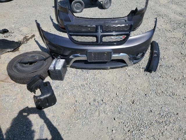 3C4PDCGG8FT686565 Dodge Journey Crossroad
