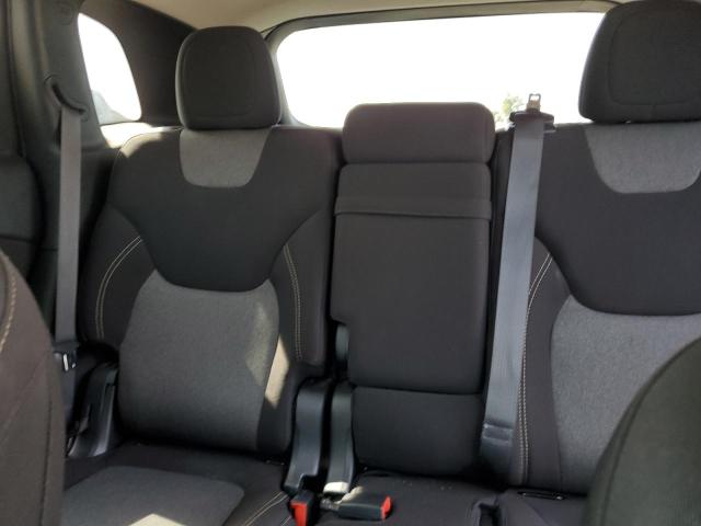1C4PJLCB4JD511408 Jeep Cherokee Latitude