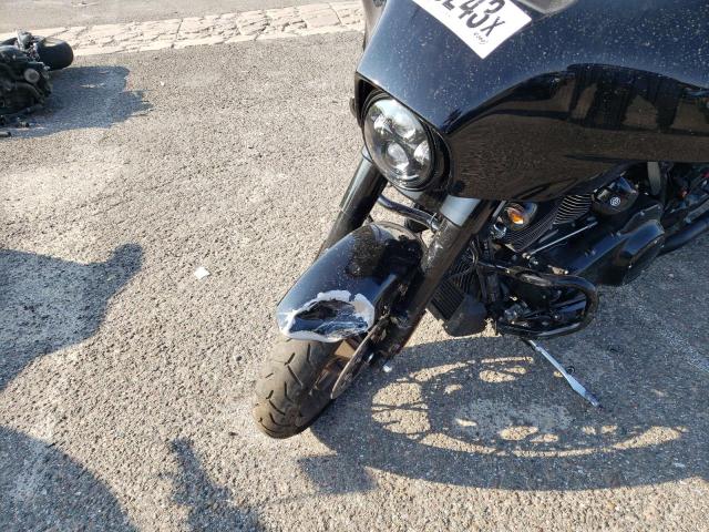 2022 HARLEY-DAVIDSON FLHXST - 1HD1ABL1XNB671820