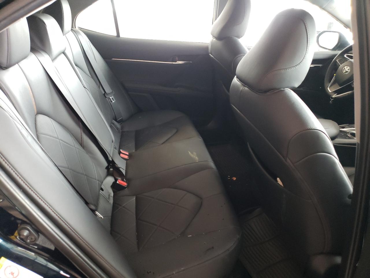 4T1B11HK0JU525776 TOYOTA CAMRY 2018