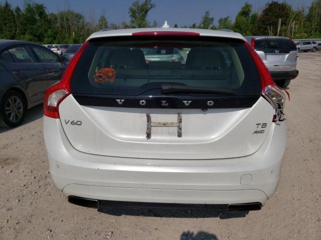 2015 VOLVO V60 PLATIN YV1612SD1F1189418