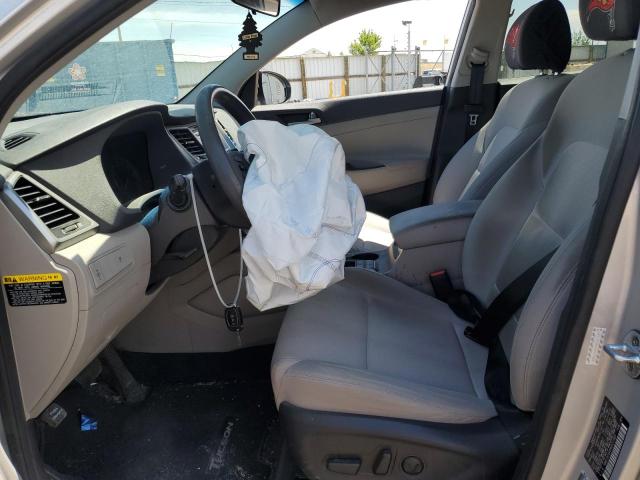 KM8J3CA46HU521383 Hyundai Tucson Limited