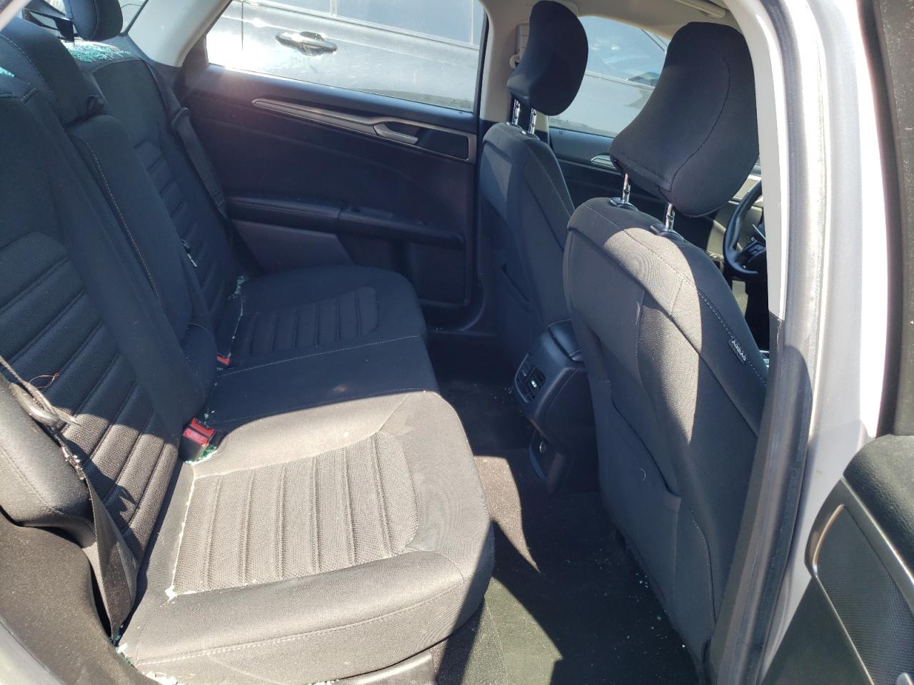 3FA6P0HD1KR199257 FORD FUSION 2019