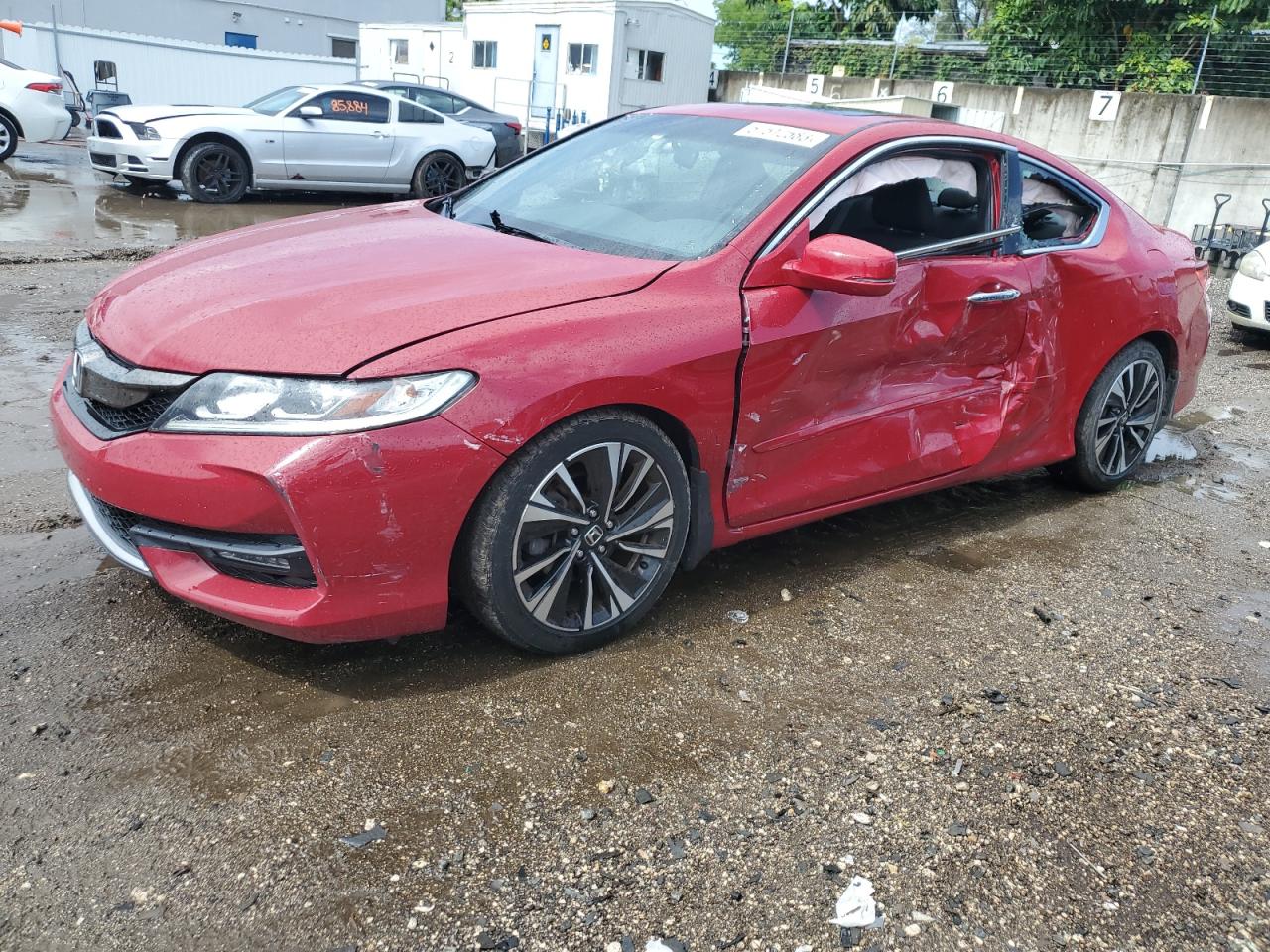 1HGCT1B77HA008110 HONDA ACCORD 2017