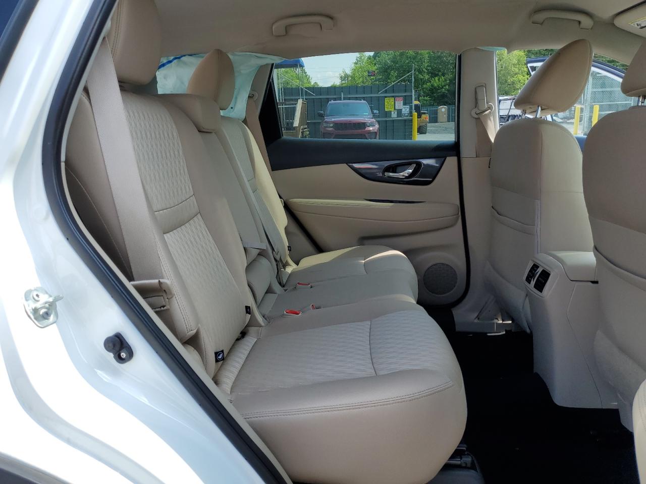 KNMAT2MV3KP520569 NISSAN ROGUE 2019