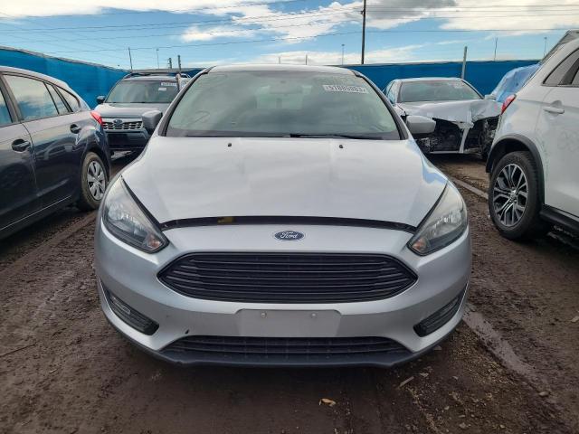 1FADP3F21JL240798 Ford FOCUS SE