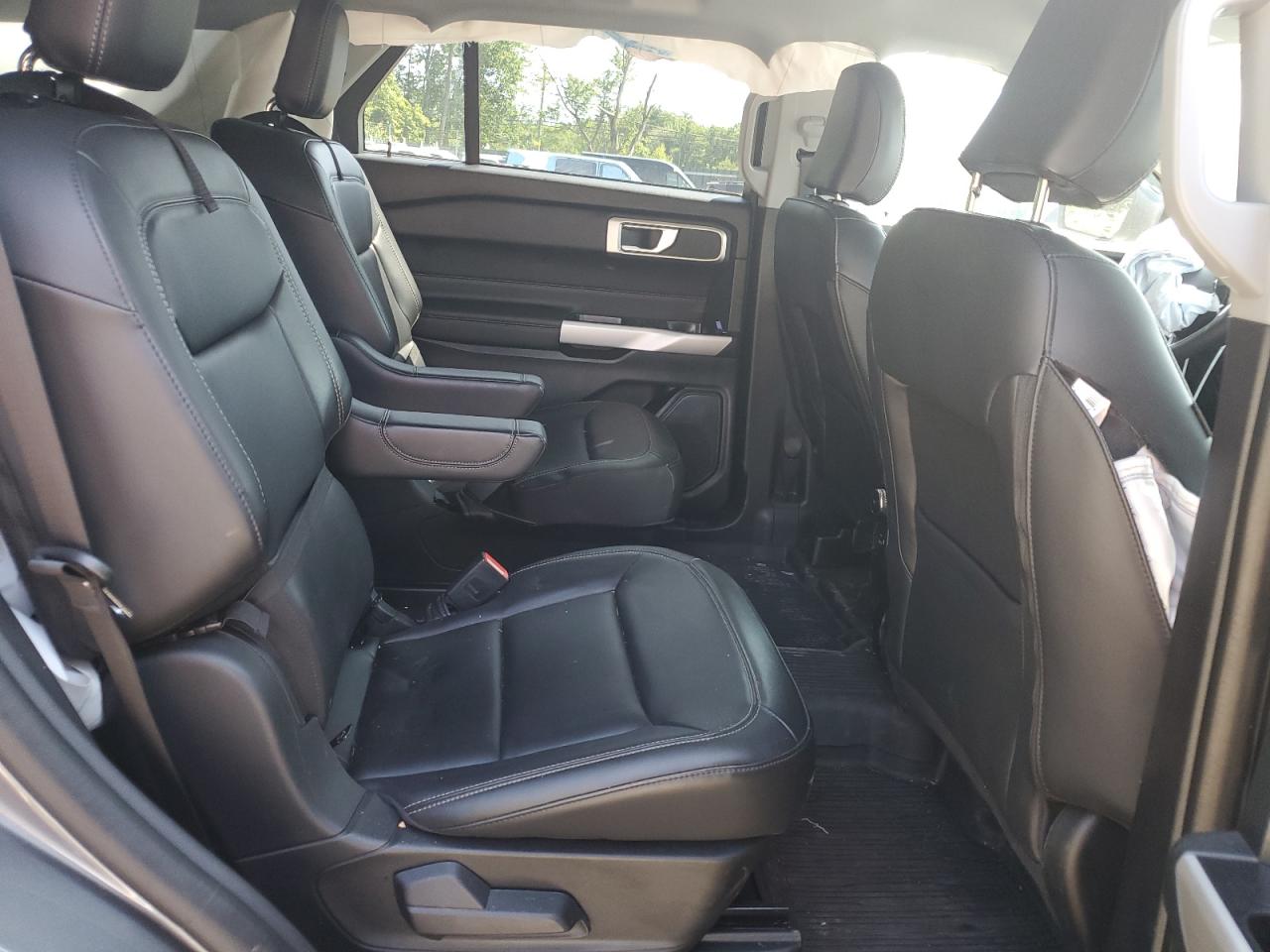 1FMSK8DH1NGB71173 FORD EXPLORER 2022