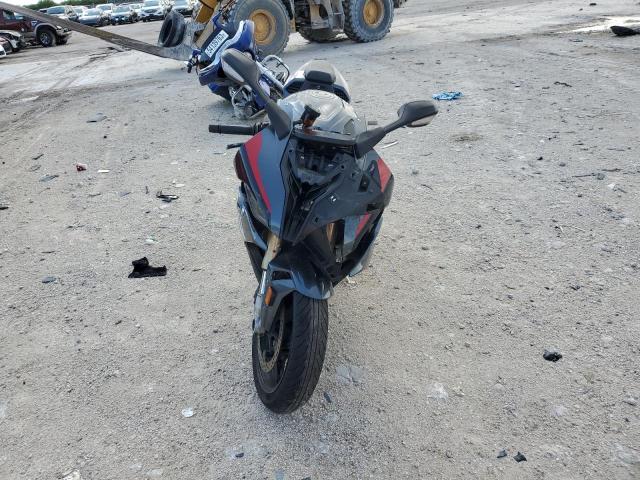 2022 BMW S 1000 RR - WB10E2309N6F83911