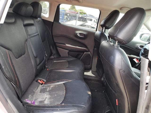3C4NJDDBXKT739887 Jeep Compass Trailhawk