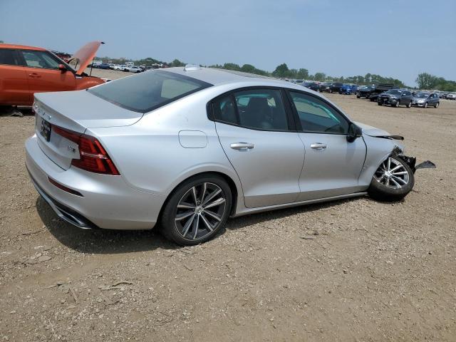 2022 VOLVO S60 B5 MOM 7JRL12TZ7NG162689