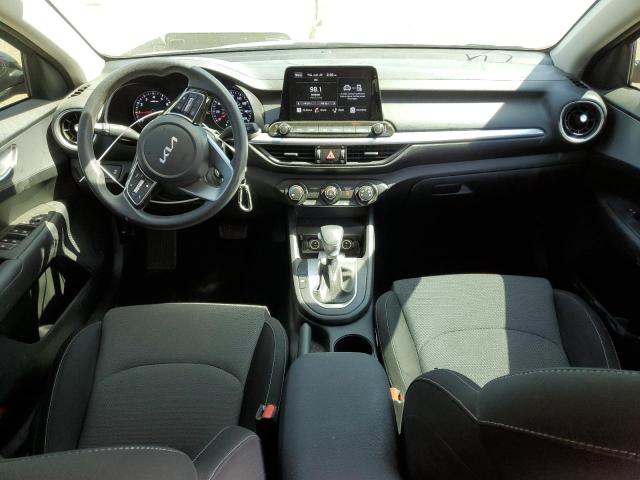 3KPF24AD1NE499029 KIA FORTE FE