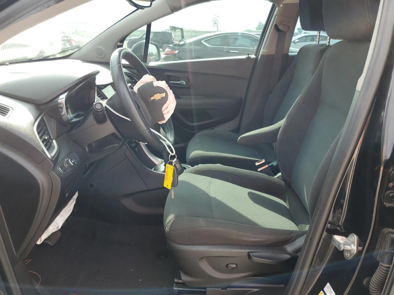 3GNCJKSB8KL307417 CHEVROLET TRAX 2019