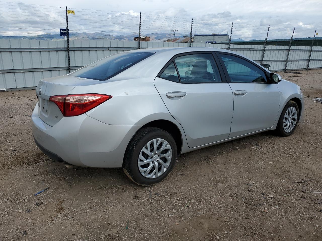 2T1BURHE7HC924695 TOYOTA COROLLA 2017