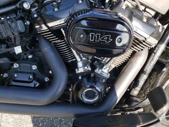 2018 HARLEY-DAVIDSON FLHCS HERI 1HD1YBK13JC083842