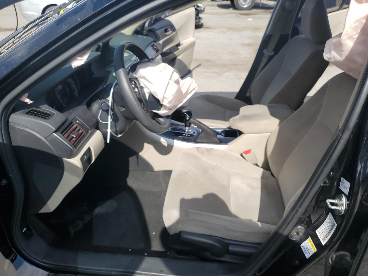 1HGCR2F32DA081925 2013 Honda Accord Lx