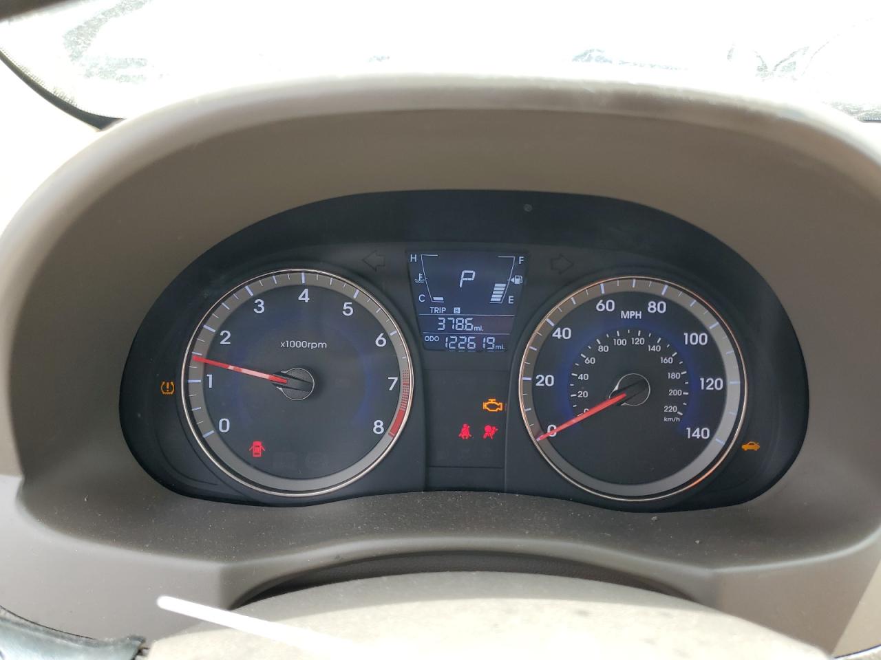 KMHCU4AE8CU213211 2012 Hyundai Accent Gls