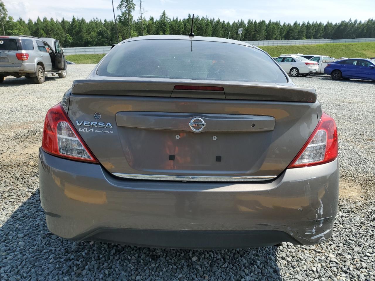 3N1CN7AP3HL862391 NISSAN VERSA 2017