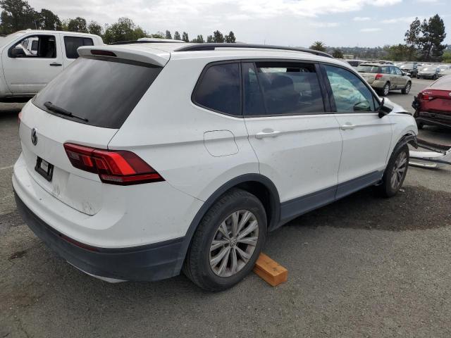 Volkswagen TIGUAN S 2019 3VV1B7AXXKM181824 Image 3