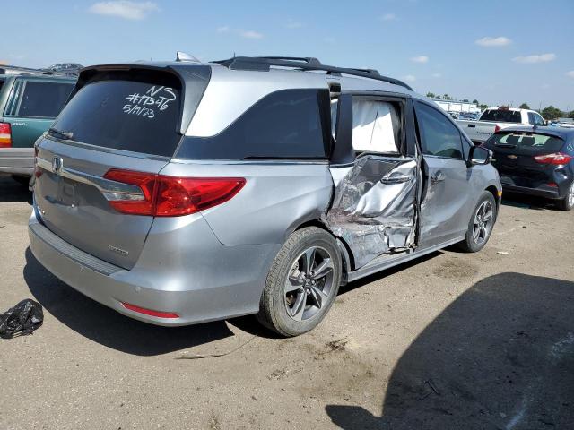 5FNRL6H83JB033122 2018 HONDA ODYSSEY, photo no. 3