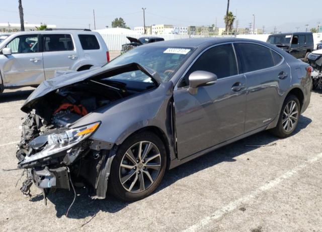 2016 Lexus ES 300h 